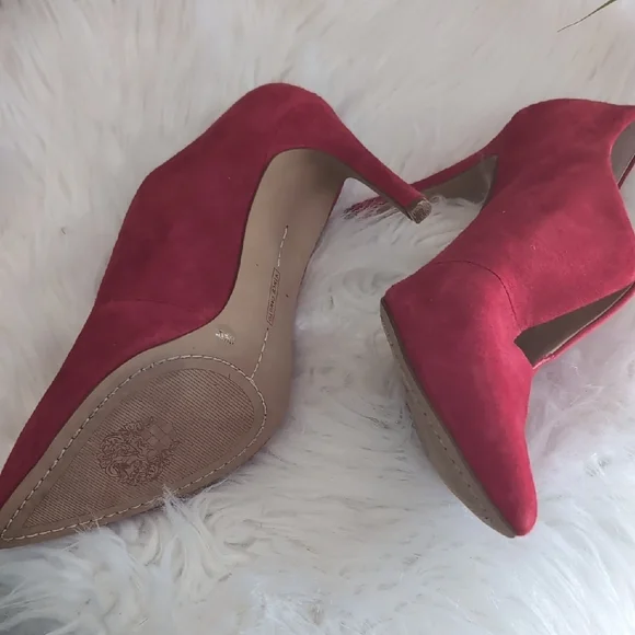 Vince Camuto Red Suede Heels - Picture 3 of 4